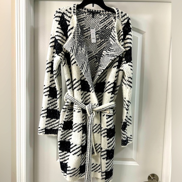 White House Black Market Jackets & Blazers - NWT White House Black Market Plaid Sweater Coat